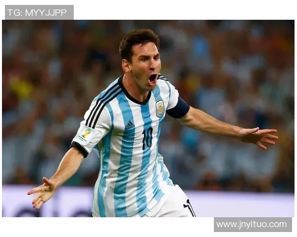 追逐绿茵梦想励志足球球星糖点亮少年的拼搏之路